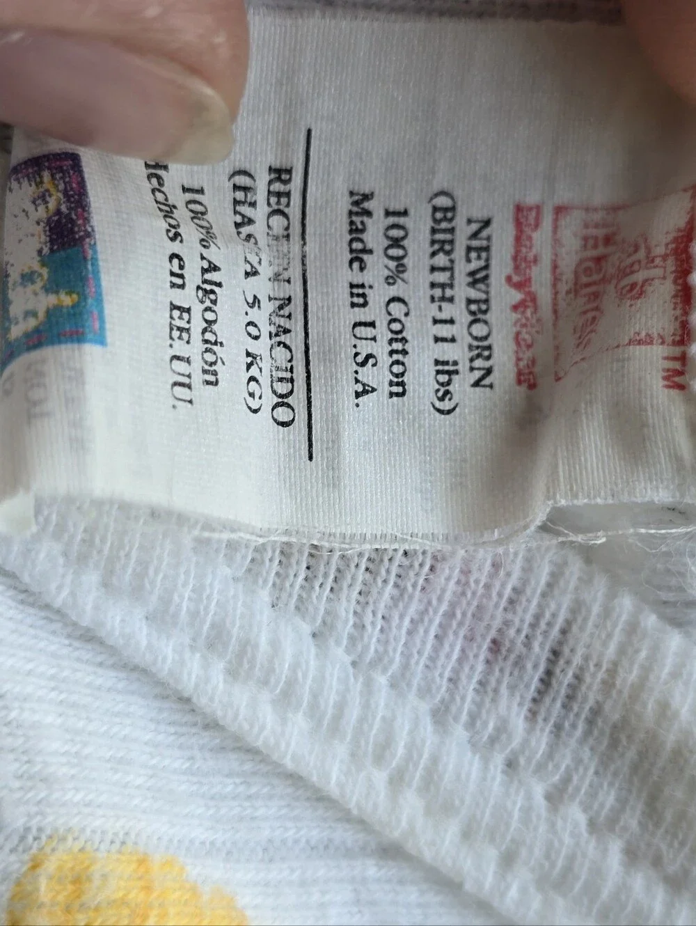 Vintage 90s Disney Classic Winnie the Pooh All-Over Print Footless Sleeper - No